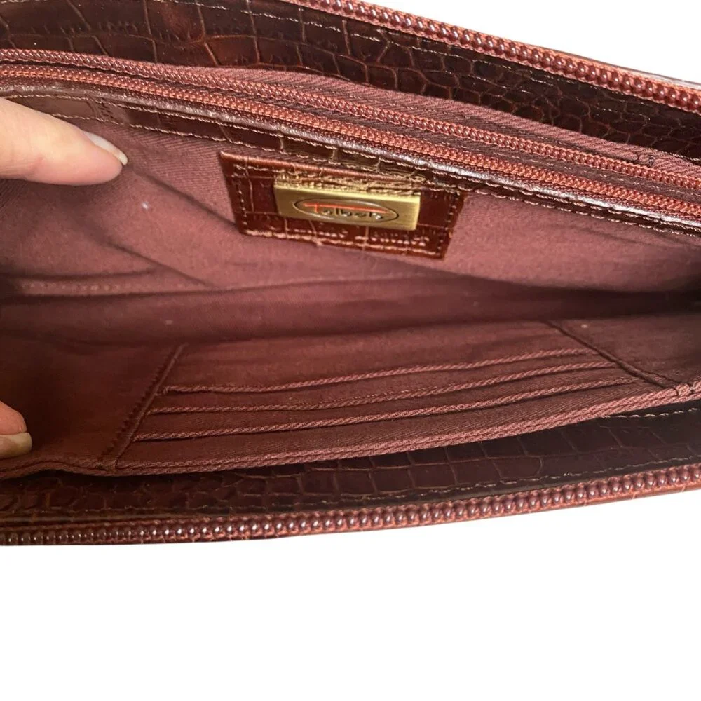 Talbots women's brown genuine leather zip clutch wristlet bag purse cardholder